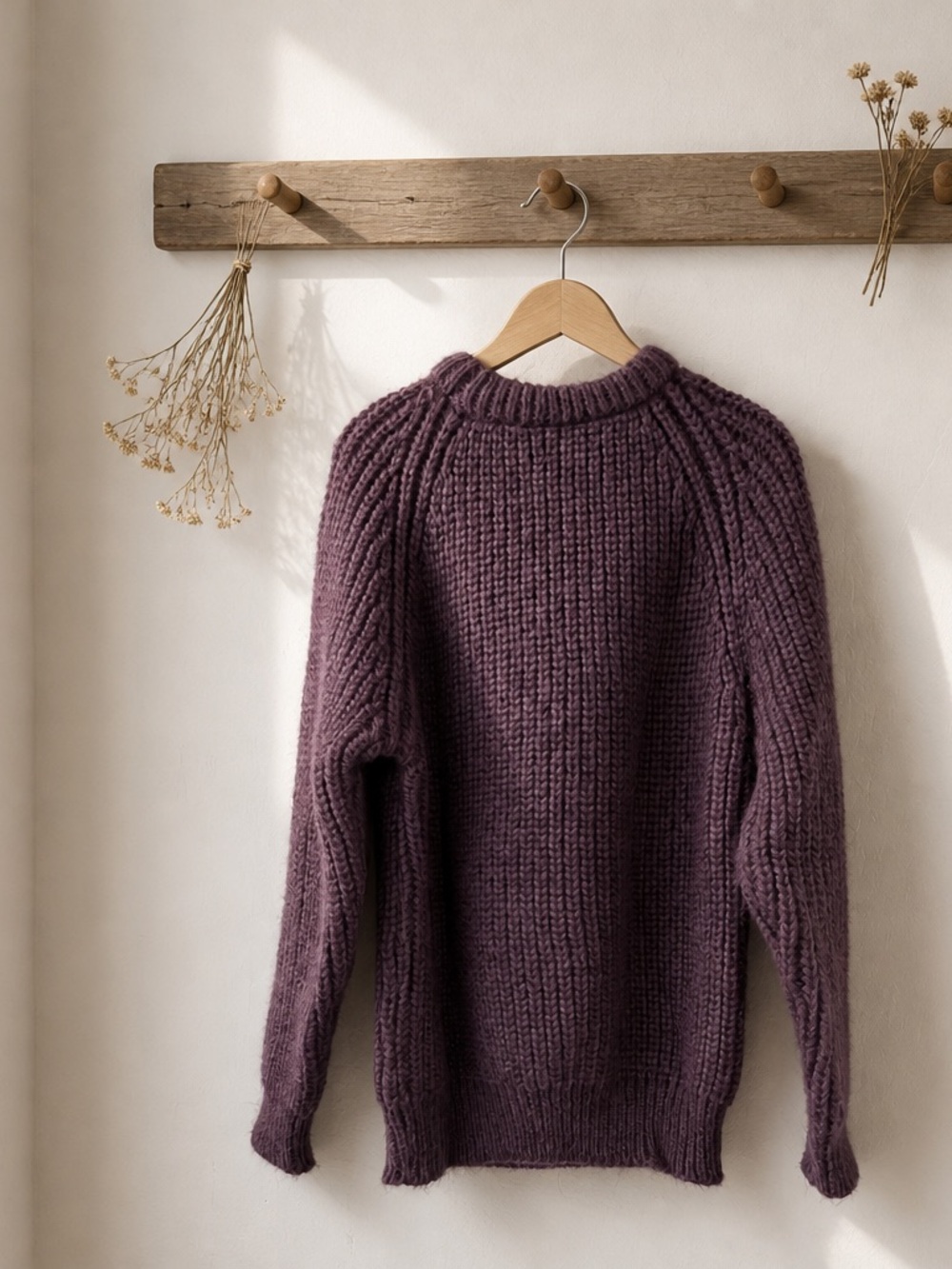 VINTAGE!! St. Ives Cornish Woollen Co Pure Lambswool Crewneck Pull-Over Sweater